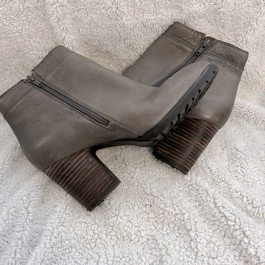 Lucky Brand Smoky Gray Ankle Boots 1042